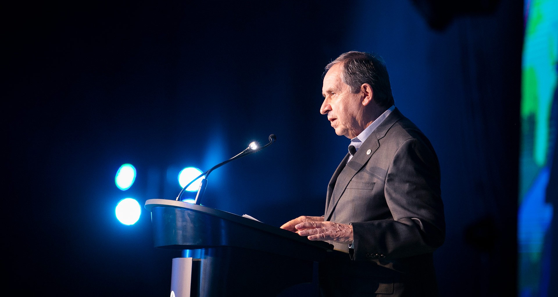 Salvador Alva, presidente del Tec durante discurso en Reunión de Consejeros 2020