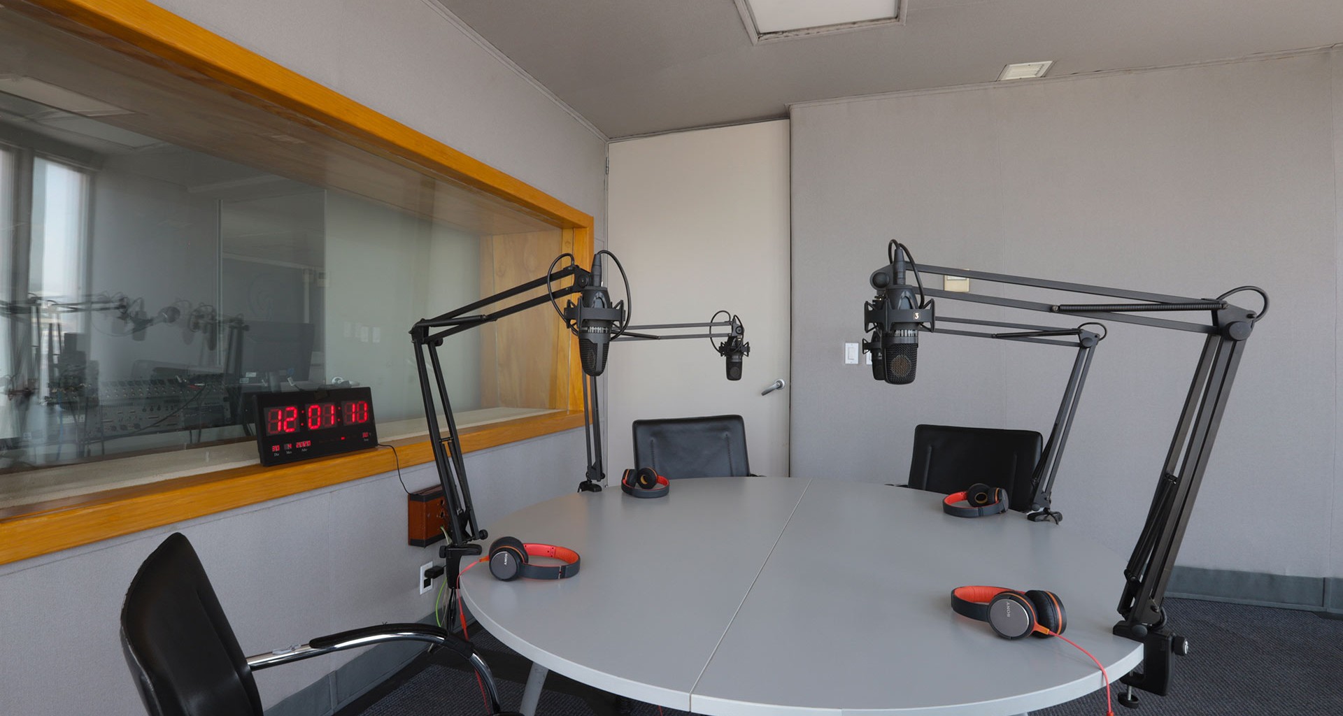 Por segundo año, estación de radio Tec se une a transmisión mundial
