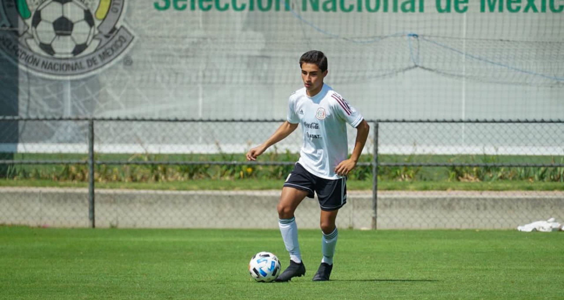 yaro-martínez-alumno-de-secutec-seleccionado-nacional-para-la-sub-15-borreguitos-futbol-soccer-mineros-de-zacatecas