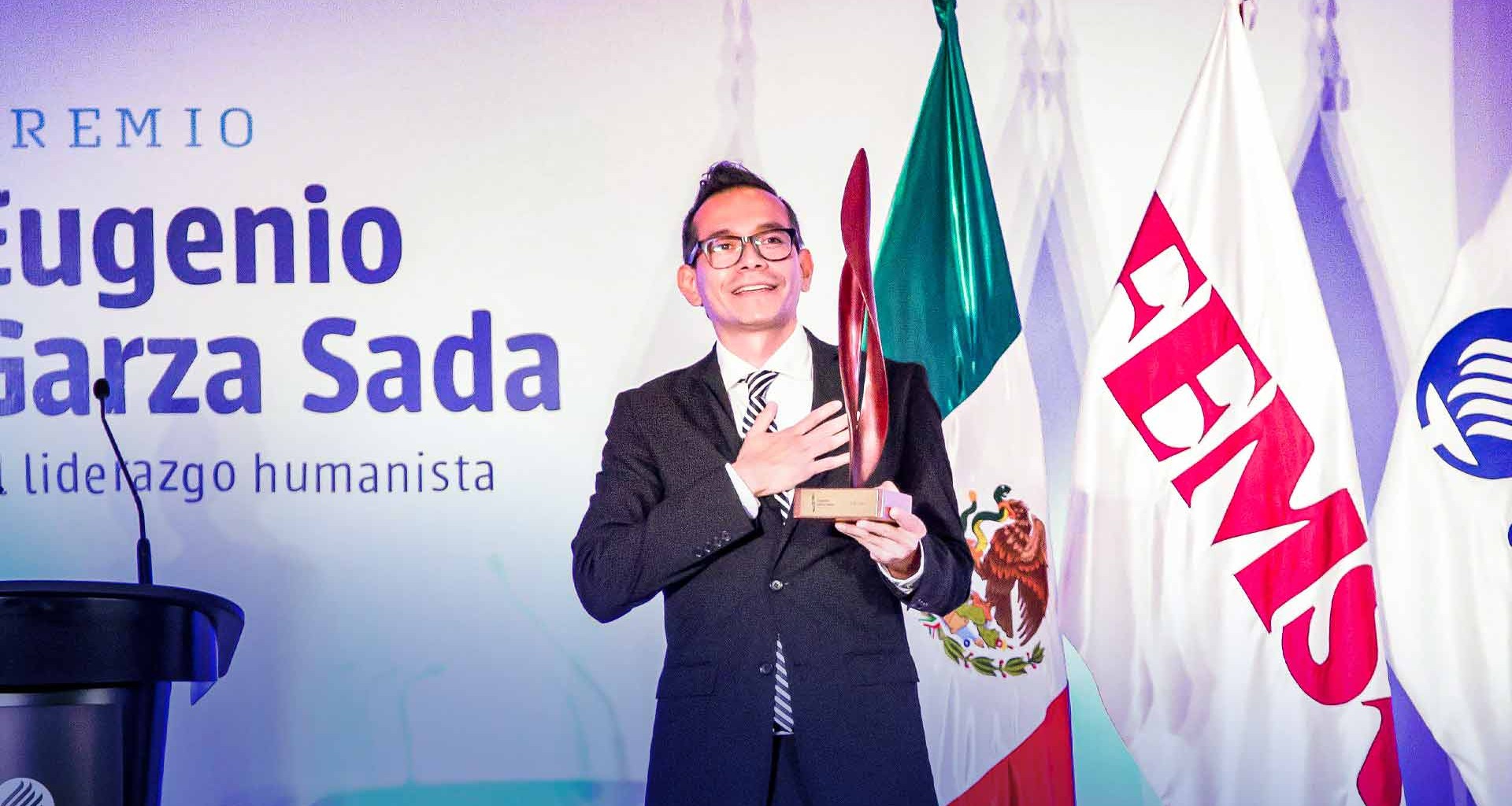 Entrega del Premio Eugenio Garza Sada 2021 por parte de FEMSA y el Tec de Monterrey.