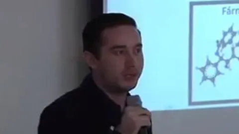 /