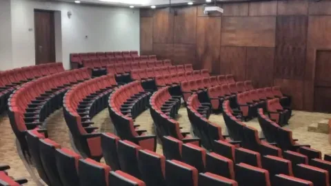 /