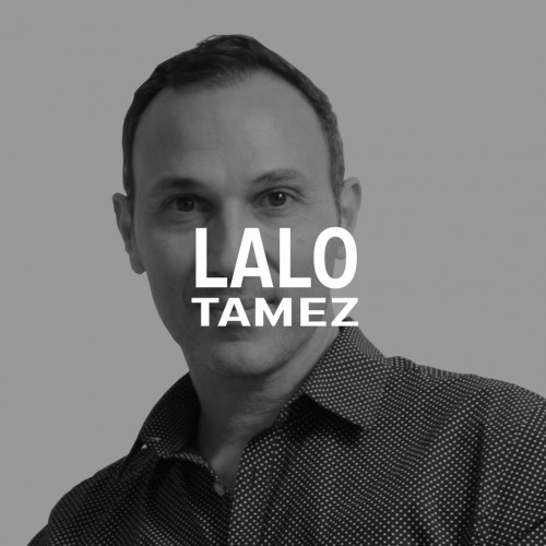 Rostro de Lalo Tamez diseñador de imagen