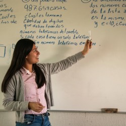 Mariel Quintero, alumna de Prepa TEC Zacatecas asiste a uno de los entrenamientos de matemáticas.