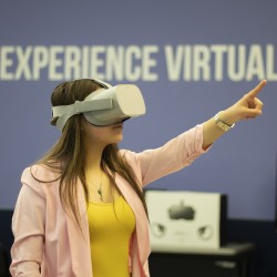CAI muestra realidad virtual