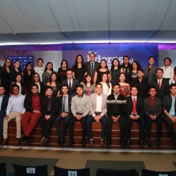 Beca Líderes del Mañana Foto Grupal Region Ciudad de México