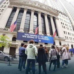 Exploran el mercado financiero de NY durante Semana i