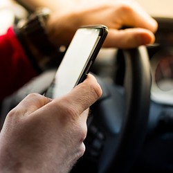 Texting while driving? There’s an algorithm to stop you doing it