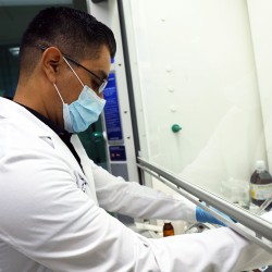 Buscan crear pruebas rápidas y baratas investigadores del Tec Guadalajara