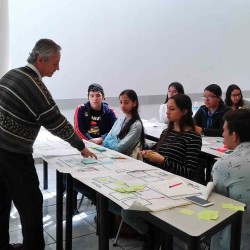  Profesor del Tec es recordado por alumnos y docentes del Tec de Monterrey