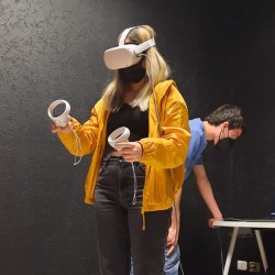 Alumnos mejoran su aprendizaje con la realidad virtual