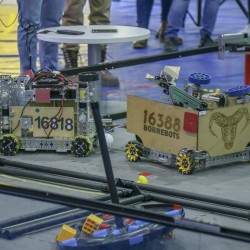 PrepaTec participa en el concurso de robótica FIRST