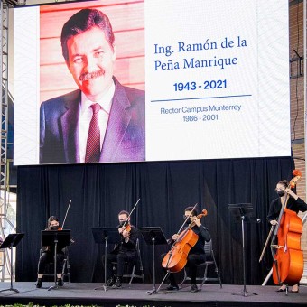 Orquesta sinfónica de Monterrey en homenaje a Ramón de la Peña.