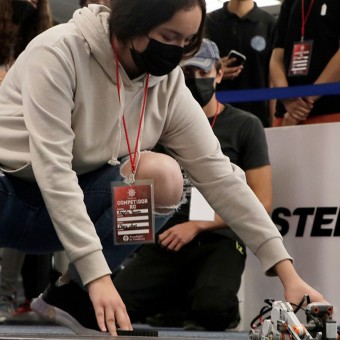 Robolympics: Arena de robots con causa