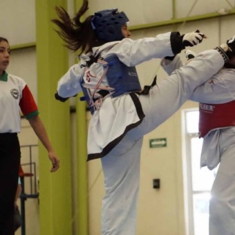 Representante de Borregos Laguna en Taekwondo consigue primer lugar